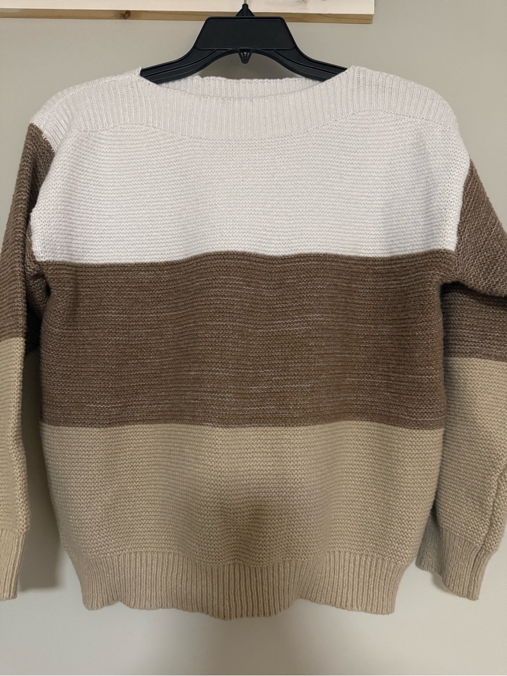 Women’s  Colorblock Crewneck Sweater - Brown/Beige/White